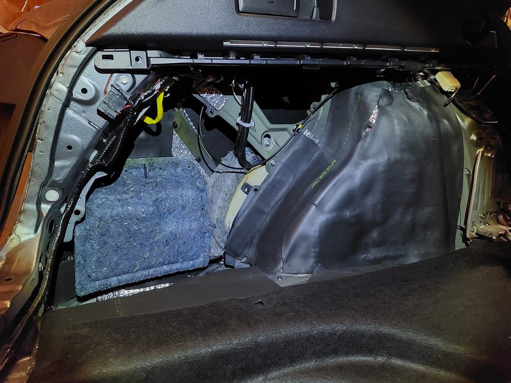 Toyota Corolla rear wheel arch with additional foam insulation
